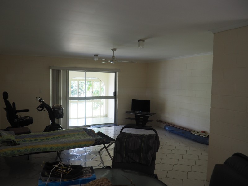 37 Kwila St, Wongaling Beach QLD 4852