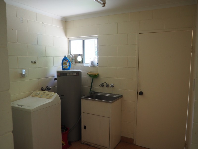 37 Kwila St, Wongaling Beach QLD 4852