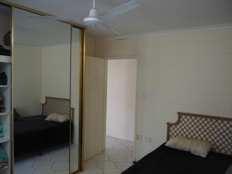 37 Kwila St, Wongaling Beach QLD 4852