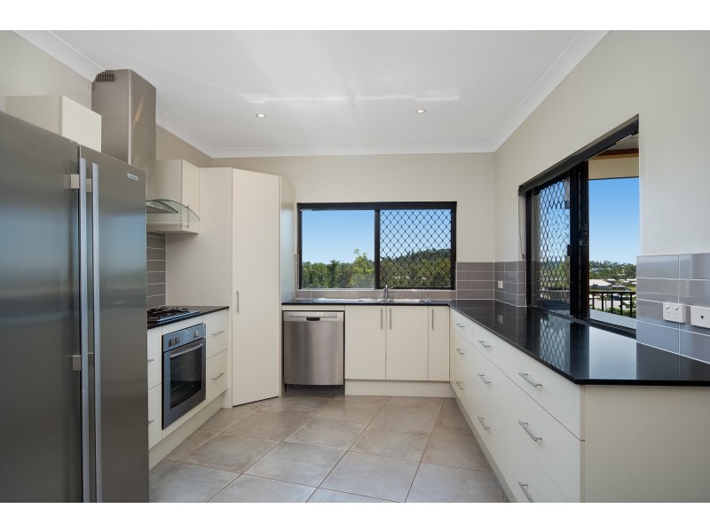 15 Riverside Terrace, South Mission Beach QLD 4852