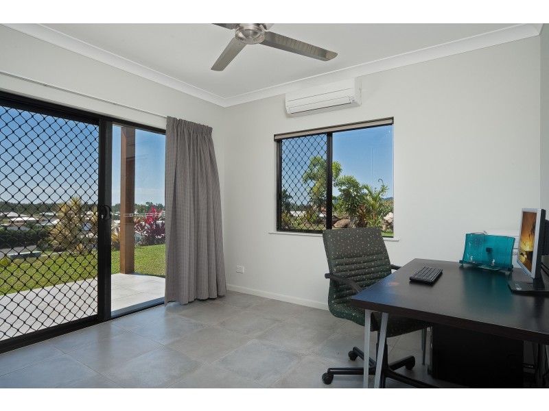 15 Riverside Terrace, South Mission Beach QLD 4852