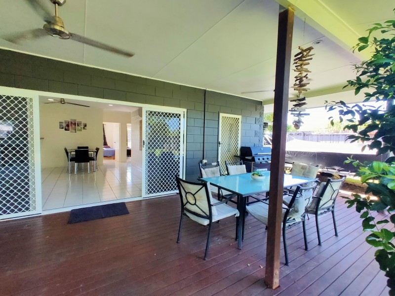 11 Buccaneer St, South Mission Beach QLD 4852