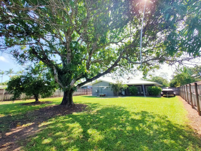 11 Buccaneer St, South Mission Beach QLD 4852