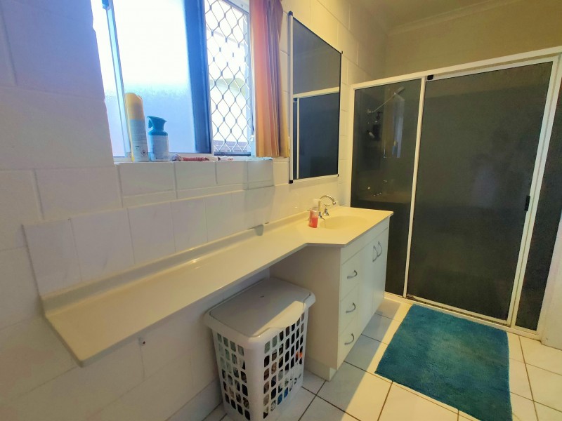 11 Buccaneer St, South Mission Beach QLD 4852