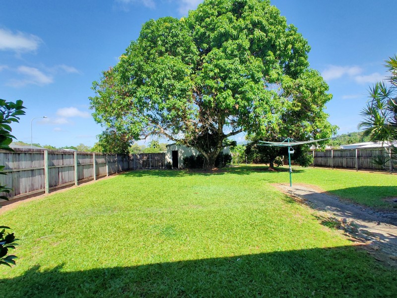 11 Buccaneer St, South Mission Beach QLD 4852