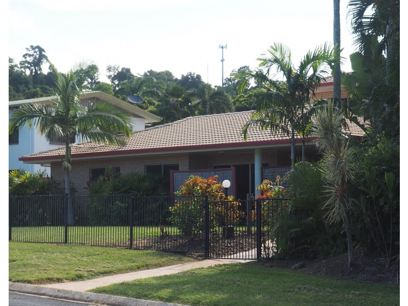 1/42-44 Mitchell Street, South Mission Beach QLD 4852