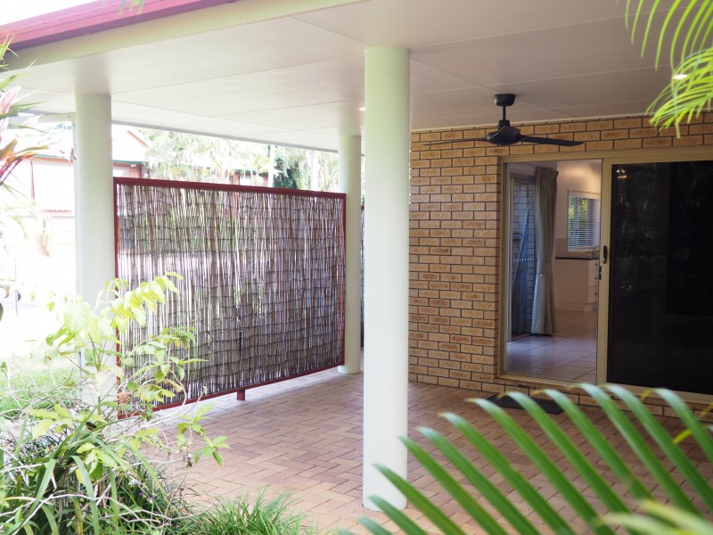 1/42-44 Mitchell Street, South Mission Beach QLD 4852