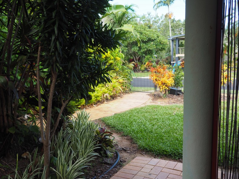 1/42-44 Mitchell Street, South Mission Beach QLD 4852