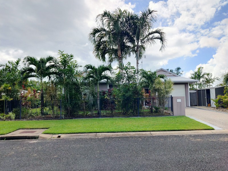 1/10 Shore Street, Wongaling Beach QLD 4852