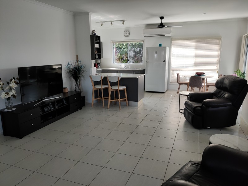 1/10 Shore Street, Wongaling Beach QLD 4852