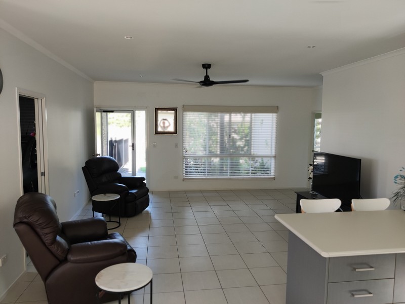 1/10 Shore Street, Wongaling Beach QLD 4852