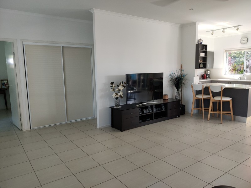 1/10 Shore Street, Wongaling Beach QLD 4852