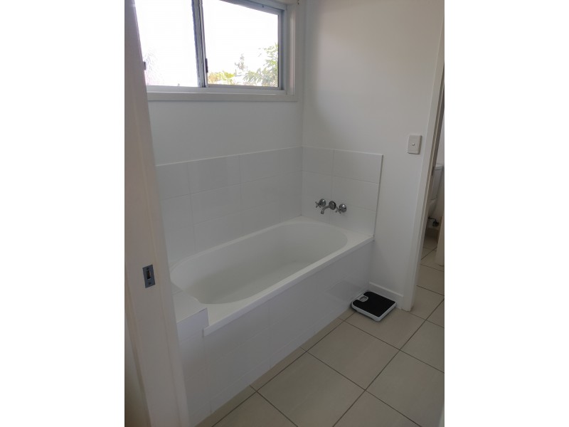 1/10 Shore Street, Wongaling Beach QLD 4852