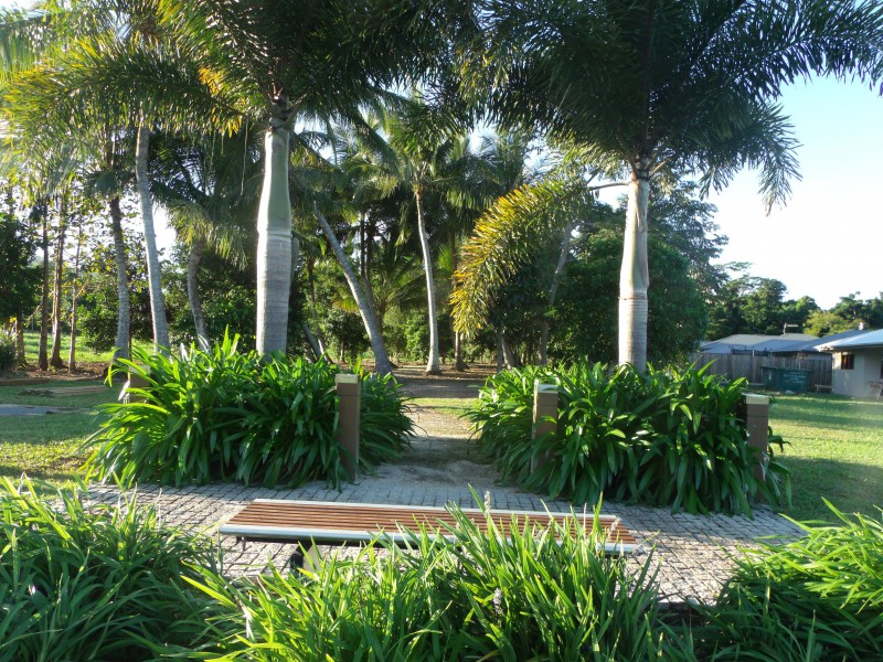 7 Sandpiper Close, Mission Beach QLD 4852