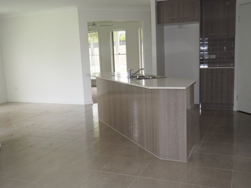 46 Shelly Court, Mission Beach QLD 4852