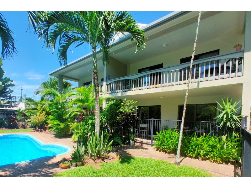 Unit 1/135 Reid Rd, Wongaling Beach QLD 4852