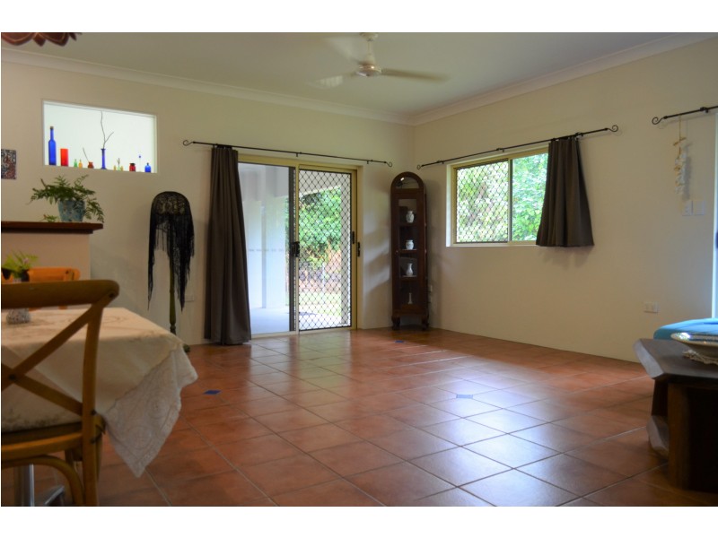 11 Coolibah St, Wongaling Beach QLD 4852