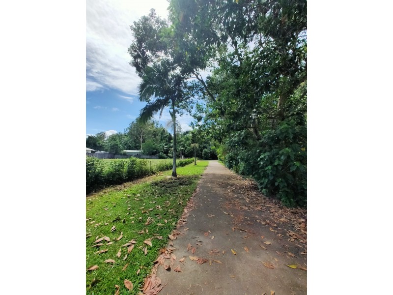 54 Sanctuary Crescent, Wongaling Beach QLD 4852