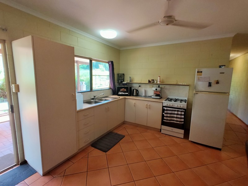 3 Wrap Ct, Mission Beach QLD 4852