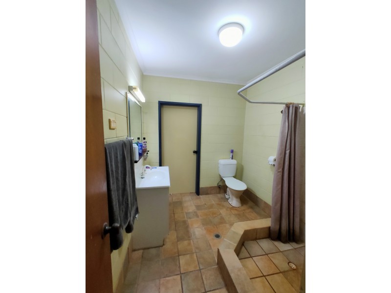 3 Wrap Ct, Mission Beach QLD 4852