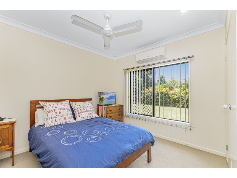 2 Riverside Tce, South Mission Beach QLD 4852