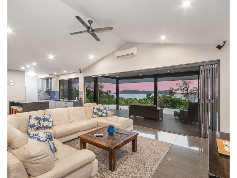 11/73 Explorers Dr, South Mission Beach QLD 4852