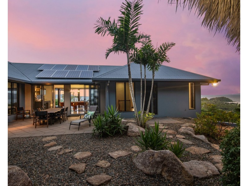 11/73 Explorers Dr, South Mission Beach QLD 4852