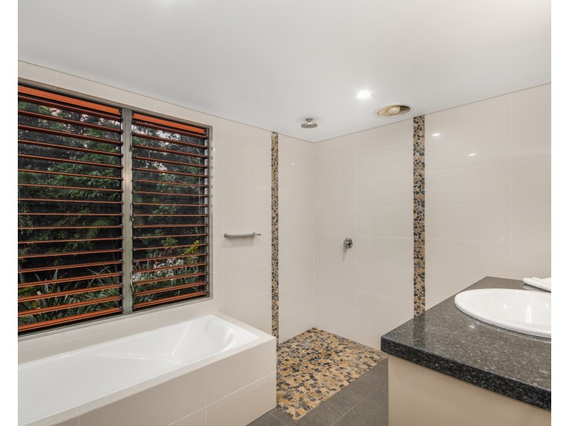 11/73 Explorers Dr, South Mission Beach QLD 4852