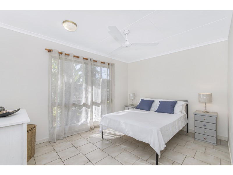 3 Buccaneer St, South Mission Beach QLD 4852