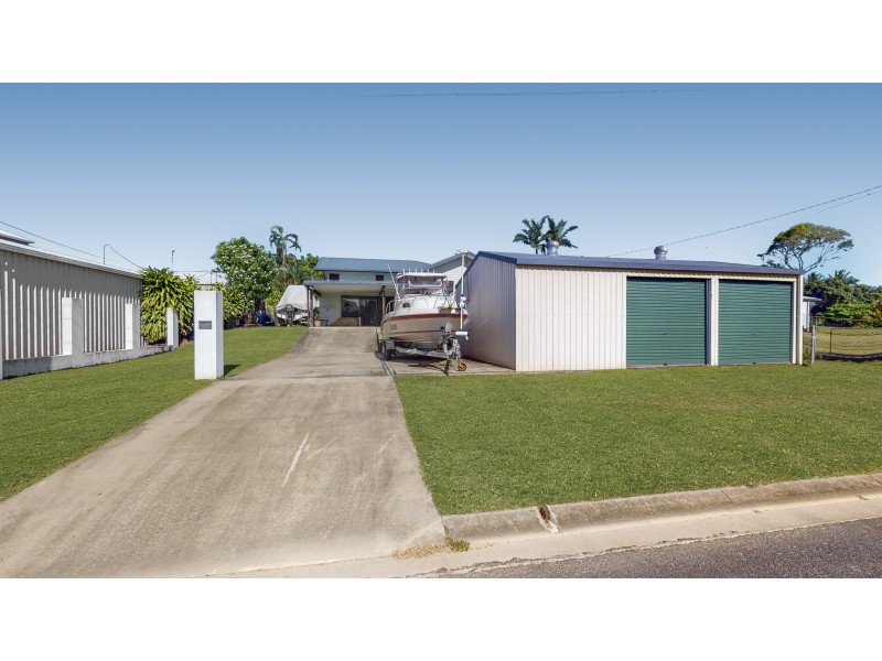 46 Kennedy Esplanade, South Mission Beach QLD 4852