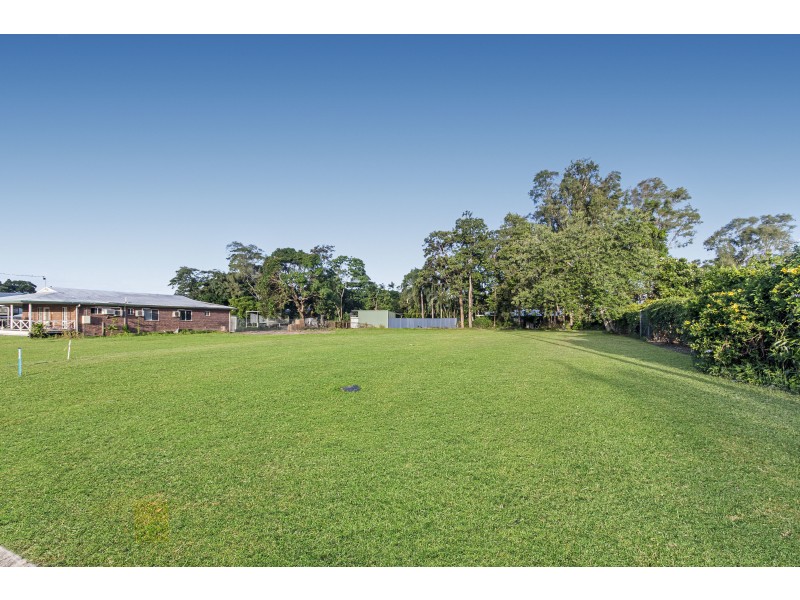 8 Buccaneer St, South Mission Beach QLD 4852