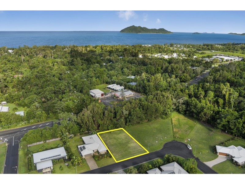 11 Oceanview Drive, Wongaling Beach QLD 4852