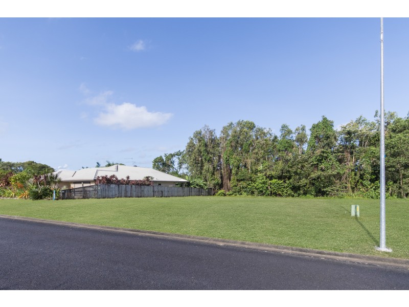 11 Oceanview Drive, Wongaling Beach QLD 4852