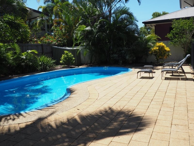 Unit 3/75 Reid Rd, Wongaling Beach QLD 4852