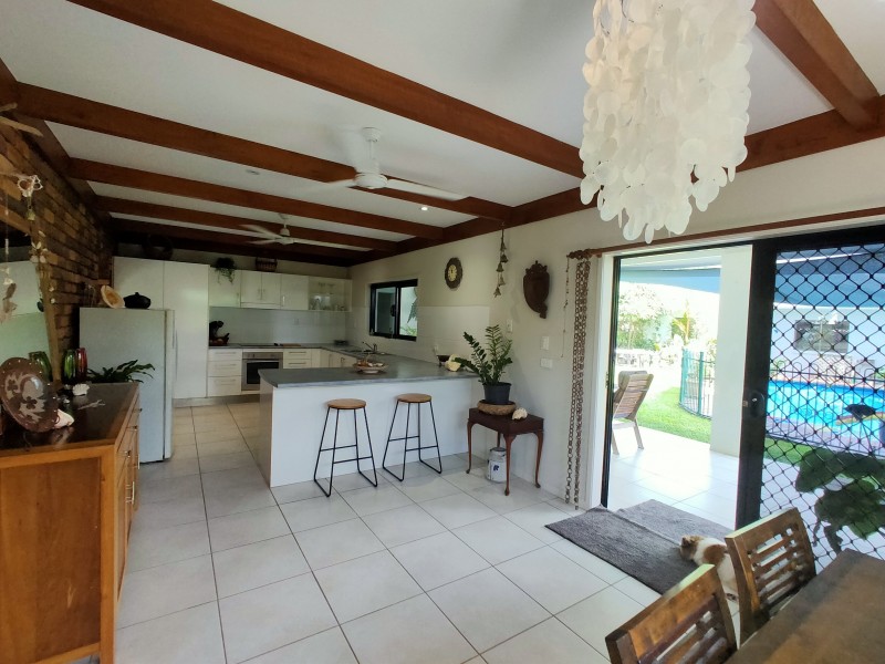 36 Wall Street, South Mission Beach QLD 4852