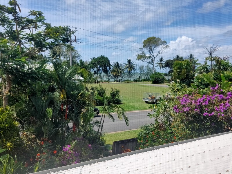 36 Wall Street, South Mission Beach QLD 4852