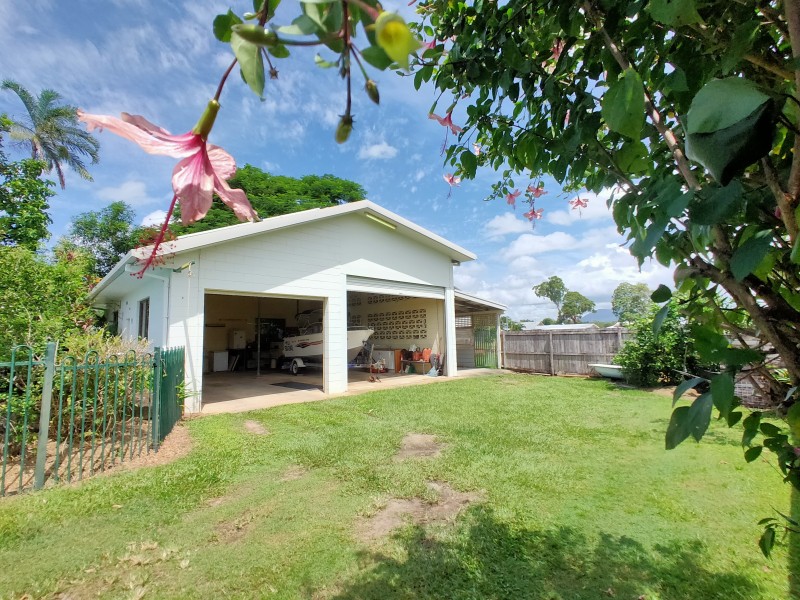36 Wall Street, South Mission Beach QLD 4852
