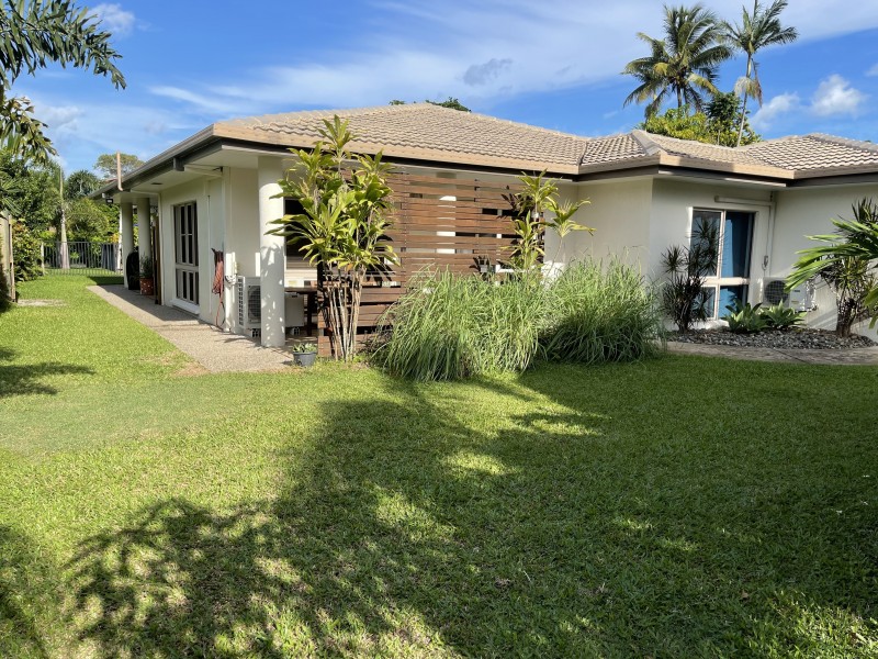 30 Buccaneer Street, South Mission Beach QLD 4852