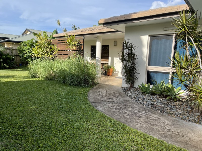 30 Buccaneer Street, South Mission Beach QLD 4852