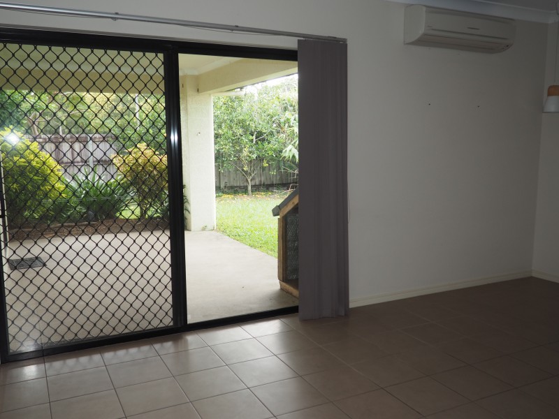 31 Midshipman St, South Mission Beach QLD 4852