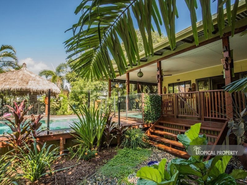 82 Conch St, Mission Beach QLD 4852