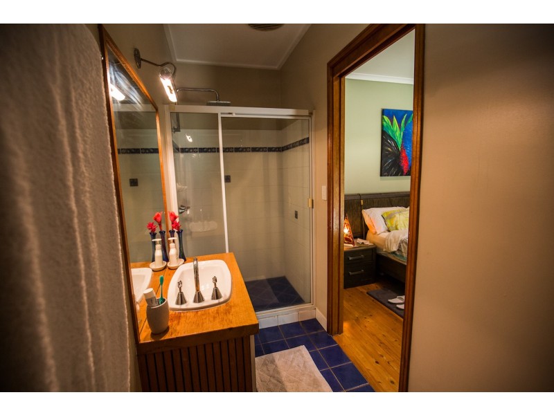 82 Conch St, Mission Beach QLD 4852