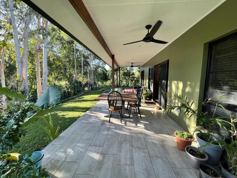 55 Conch St, Mission Beach QLD 4852