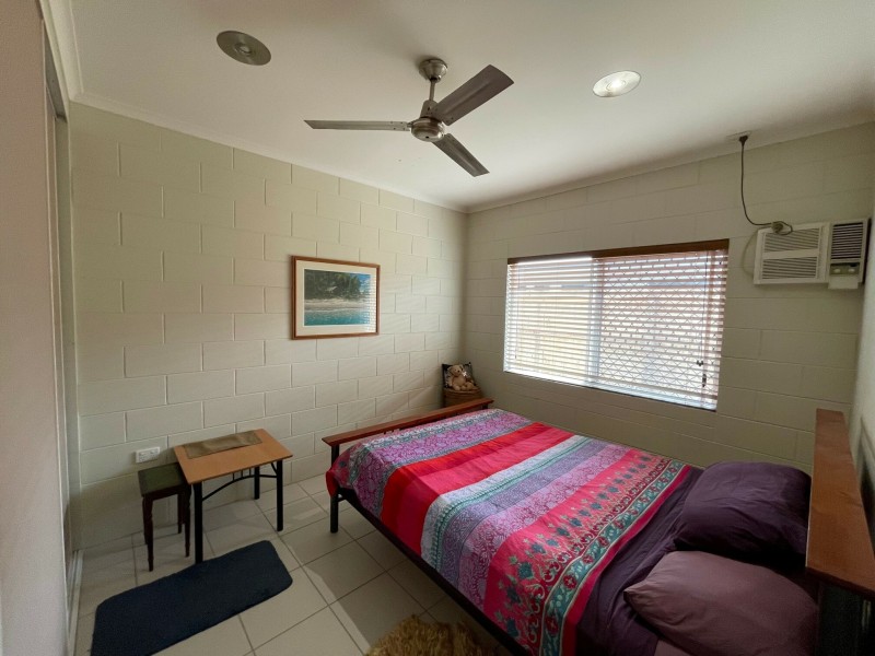 15 Seafarer Street, South Mission Beach QLD 4852