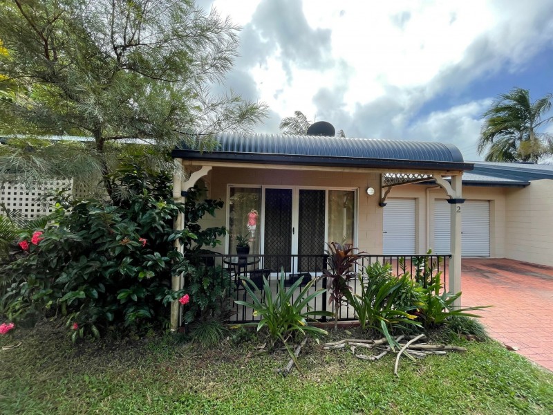 15 Seafarer Street, South Mission Beach QLD 4852
