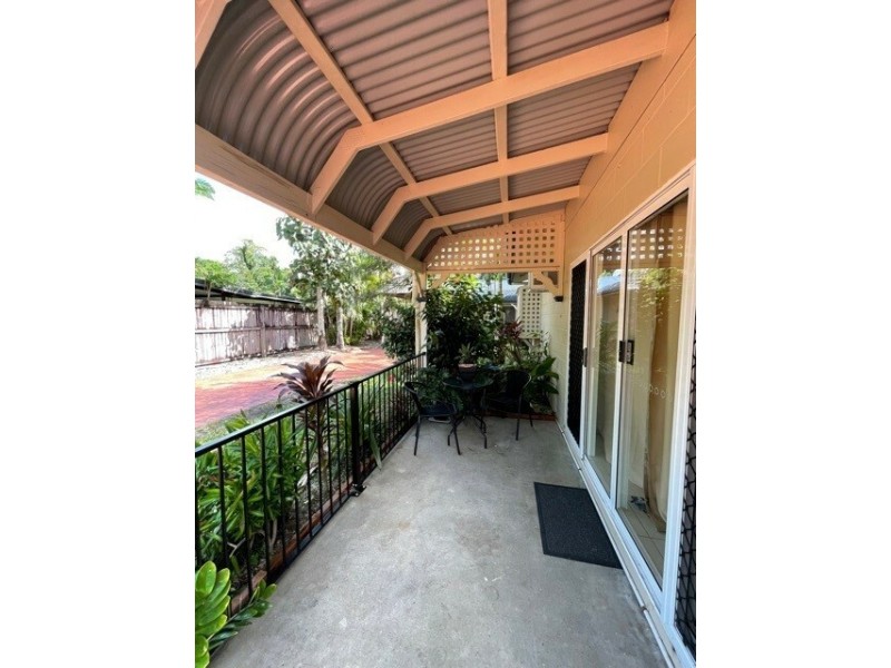 15 Seafarer Street, South Mission Beach QLD 4852