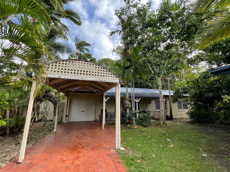 15 Seafarer Street, South Mission Beach QLD 4852