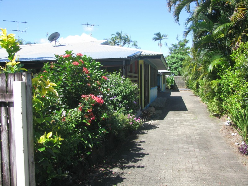 Unit 3/20 Seafarer St, South Mission Beach QLD 4852