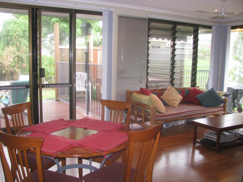 Unit 3/20 Seafarer St, South Mission Beach QLD 4852