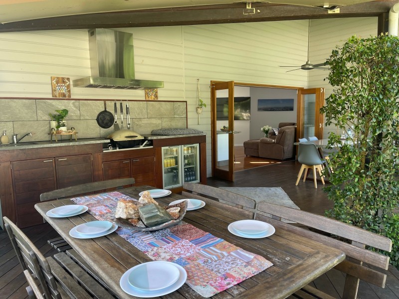 21 Sandpiper Cl, Mission Beach QLD 4852